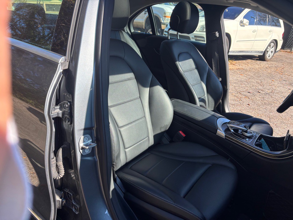 2020 Mercedes-Benz C-Class Image 29