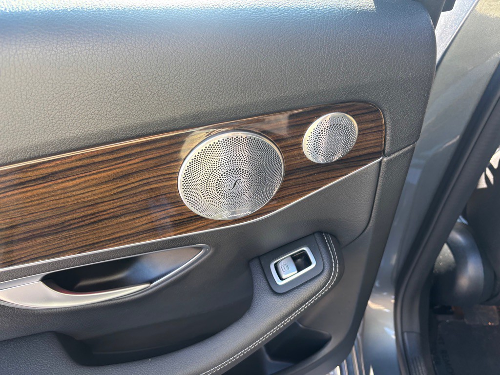 2020 Mercedes-Benz C-Class Image 38