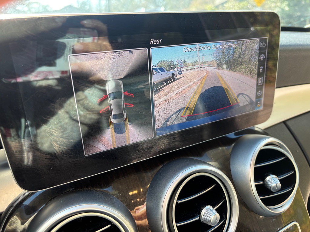 2020 Mercedes-Benz C-Class Image 55