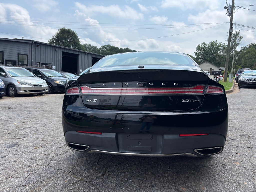 2017 Lincoln MKZ Image 9