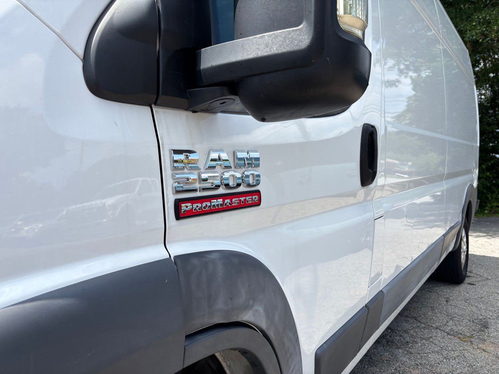 2017 RAM Promaster Image 5
