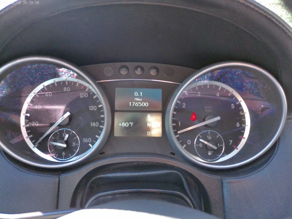 2011 Mercedes-Benz GL-Class Image 14