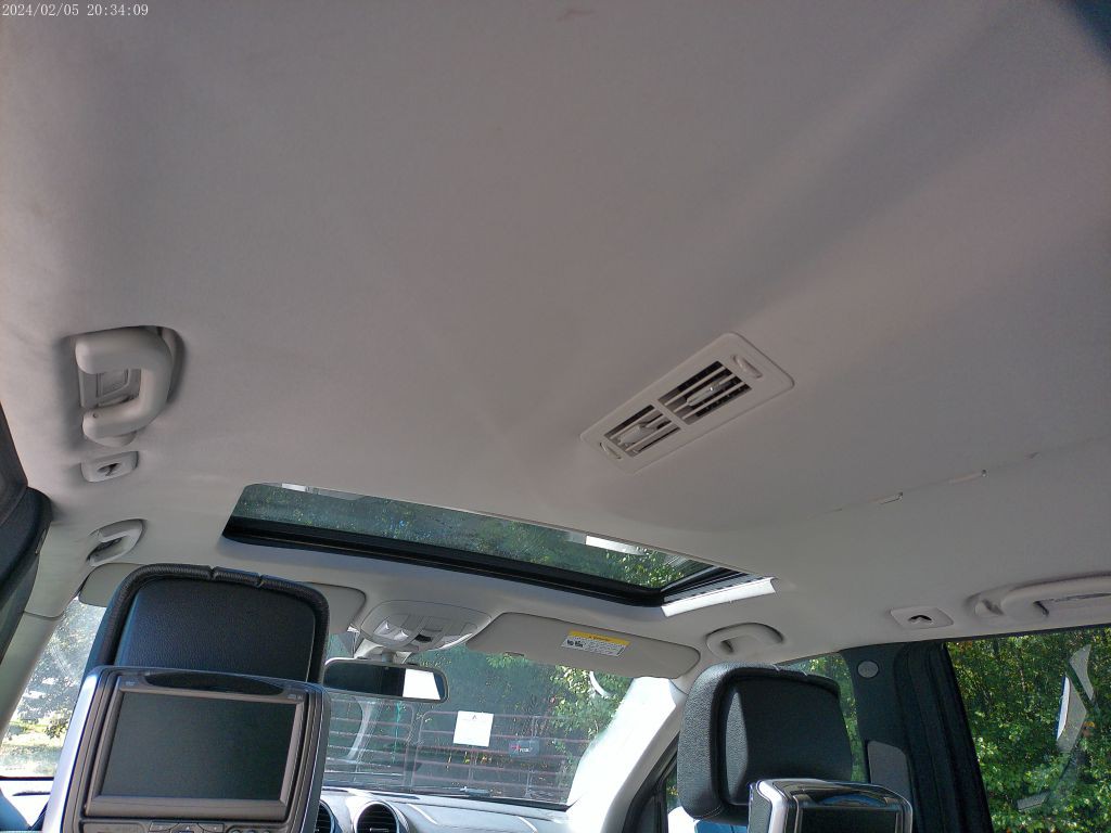 2011 Mercedes-Benz GL-Class Image 47