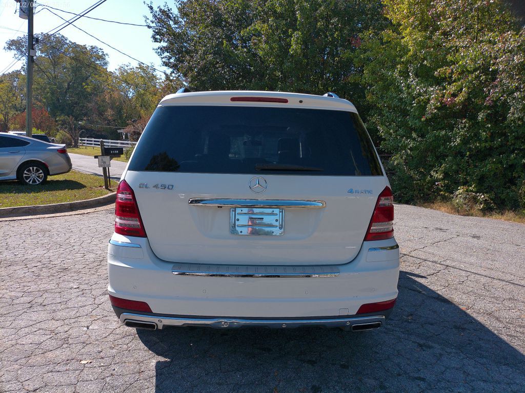 2011 Mercedes-Benz GL-Class Image 50