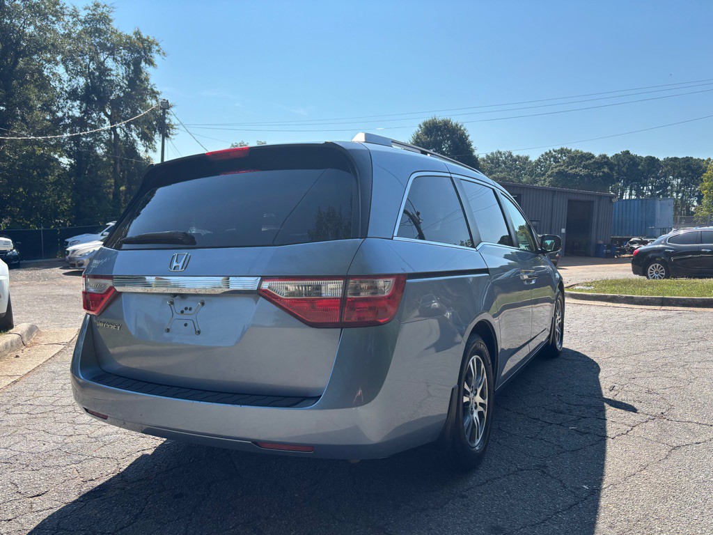 2012 Honda Odyssey Image 11