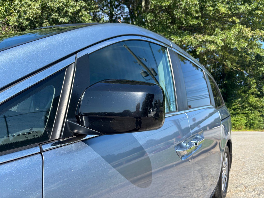 2012 Honda Odyssey Image 16