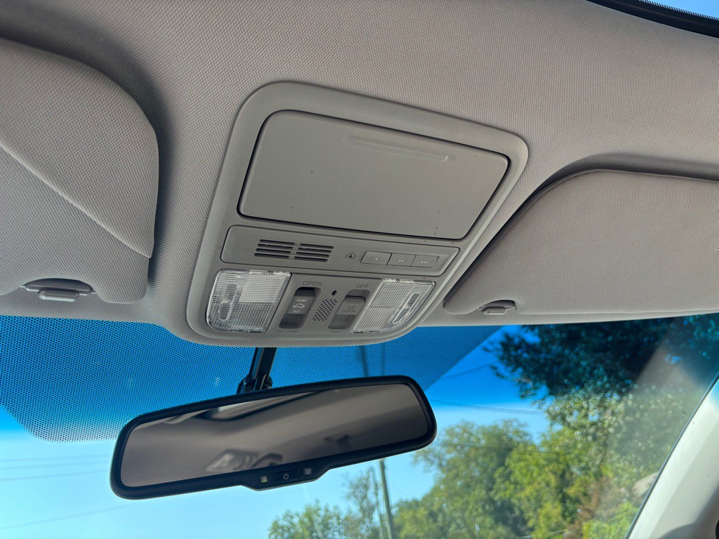 2012 Honda Odyssey Image 55