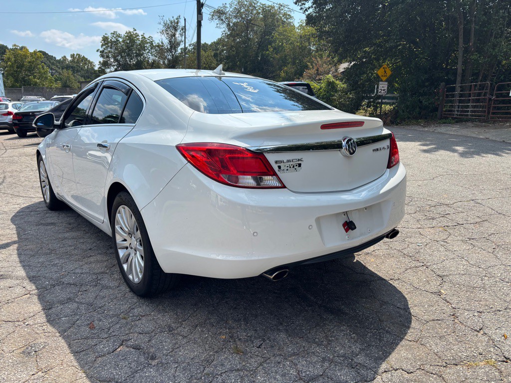 2012 Buick Regal Image 10