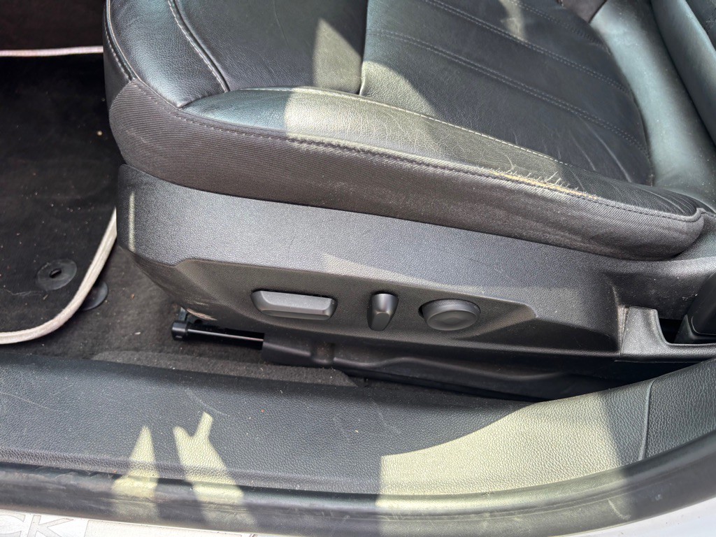 2012 Buick Regal Image 20