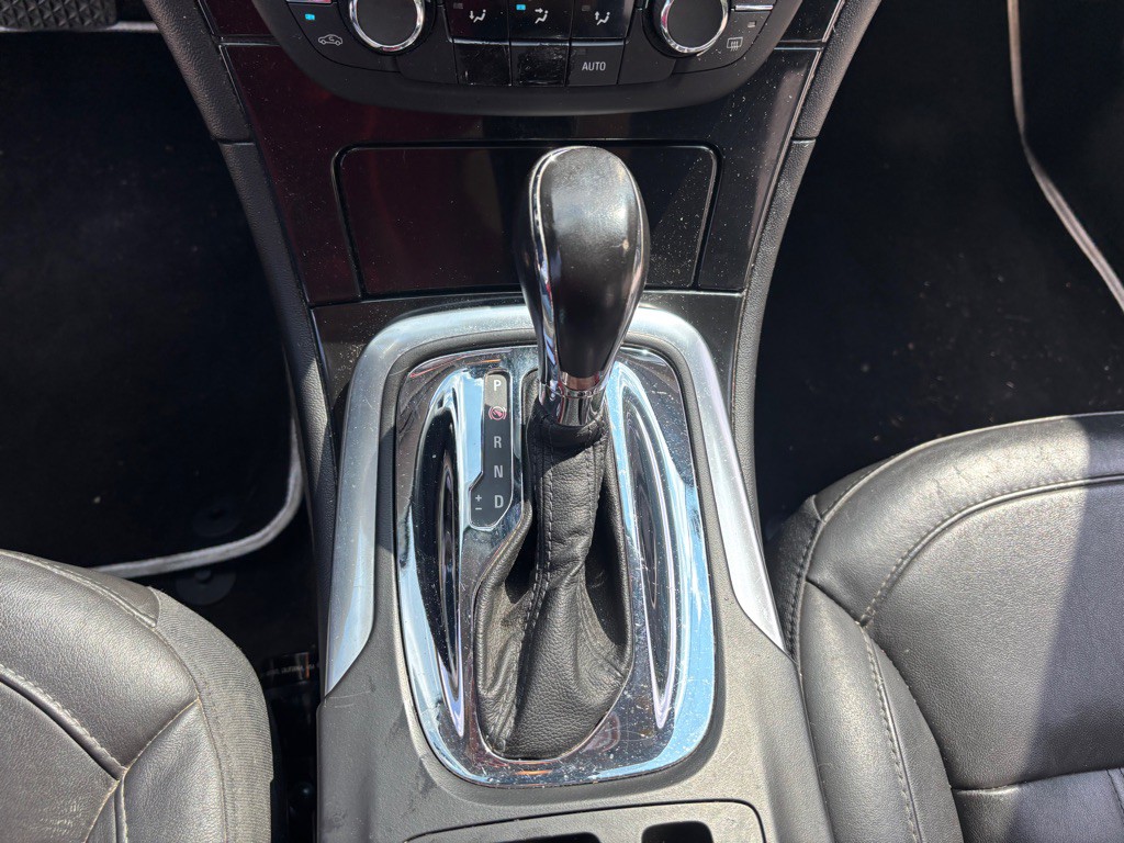 2012 Buick Regal Image 47
