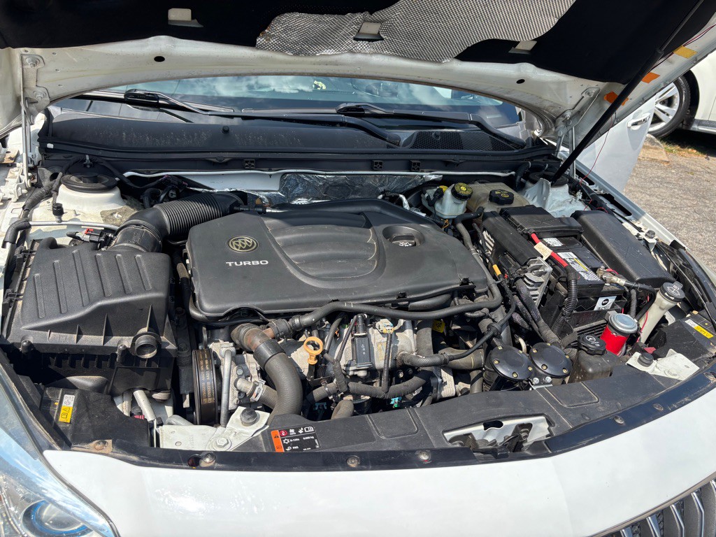 2012 Buick Regal Image 60