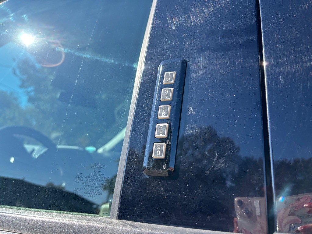 2017 Ford F-150 Image 24