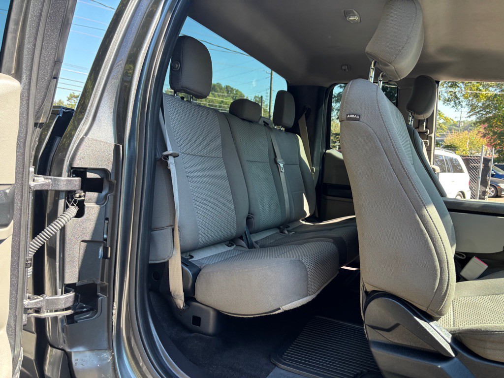 2017 Ford F-150 Image 37