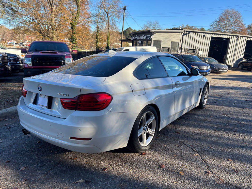2014 BMW 4 Series Image 11