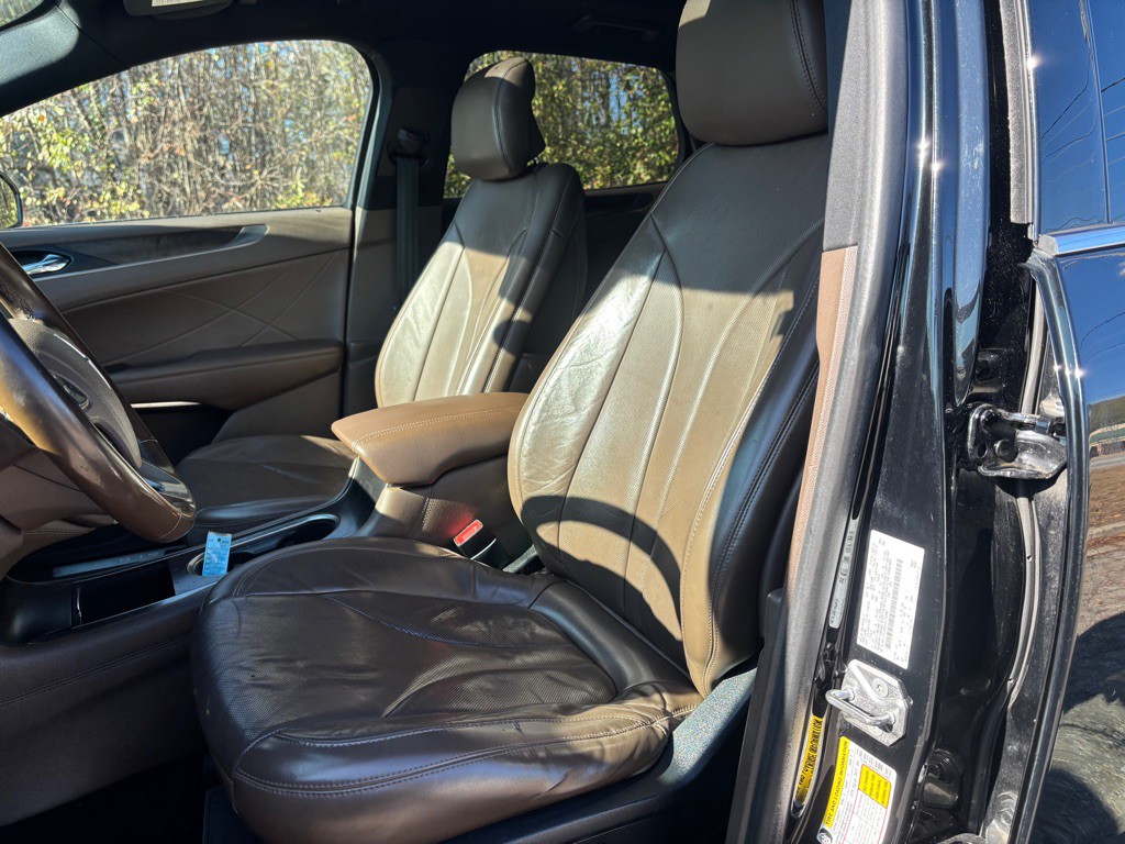 2017 Lincoln MKC Image 15