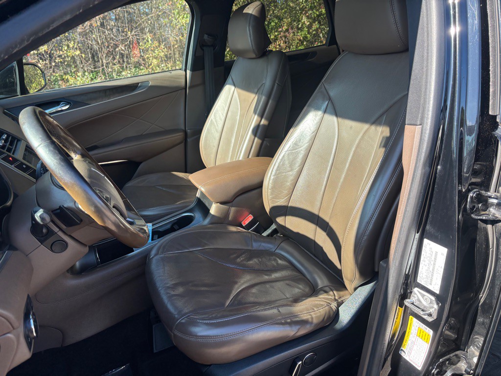 2017 Lincoln MKC Image 16