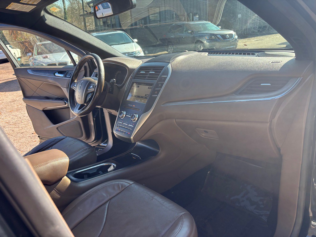 2017 Lincoln MKC Image 26