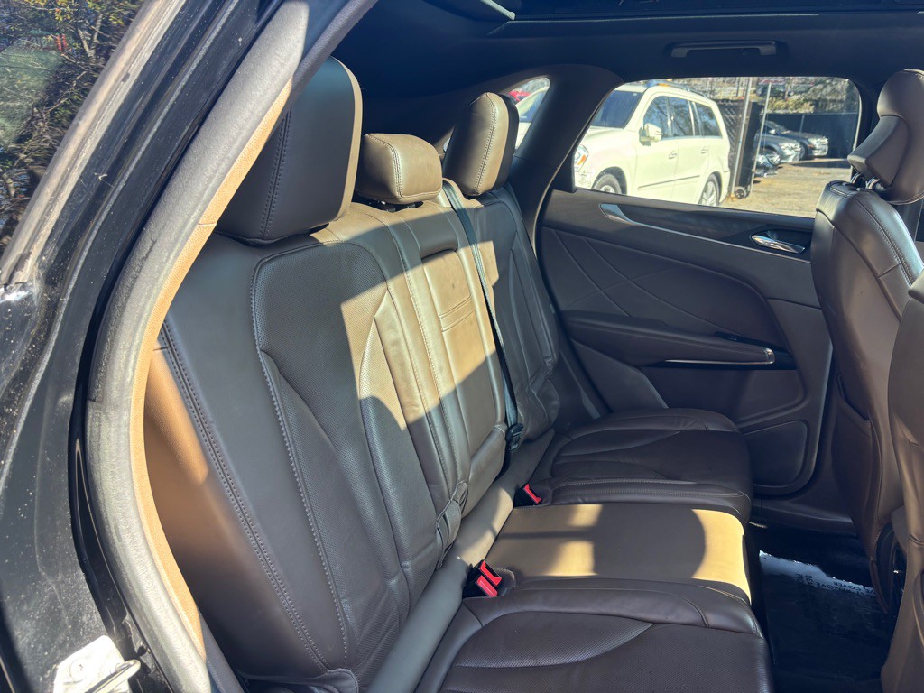 2017 Lincoln MKC Image 32