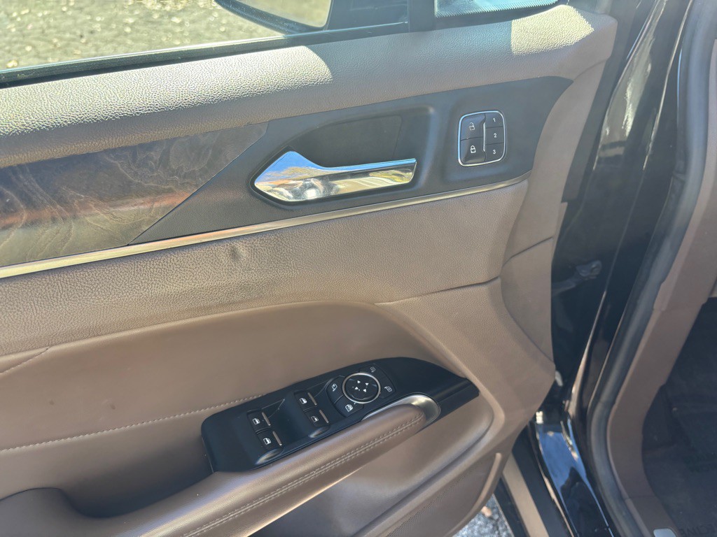 2017 Lincoln MKC Image 38