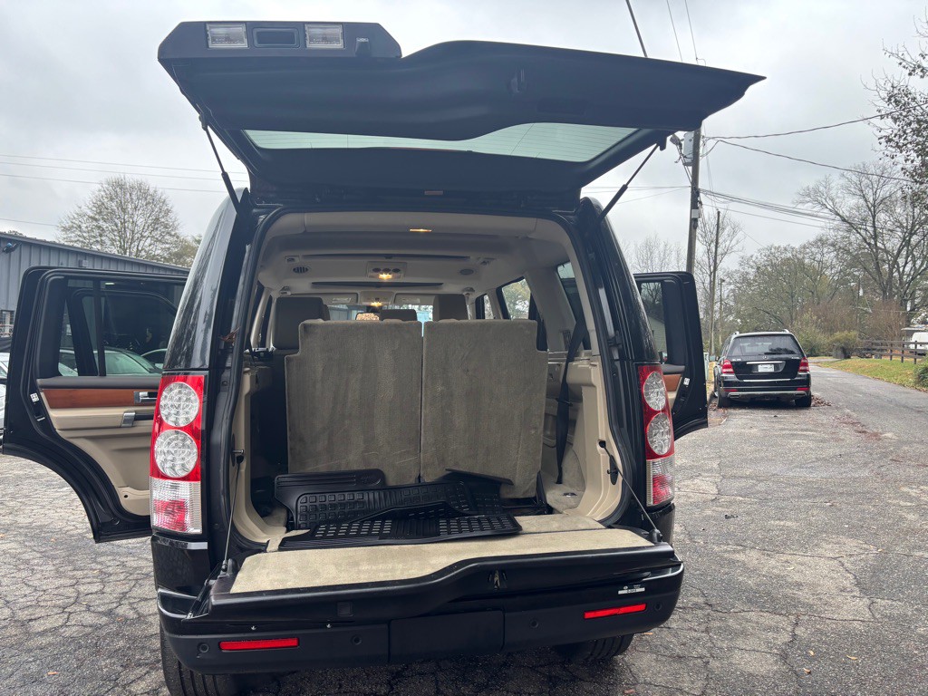 2011 Land Rover LR4 Image 50