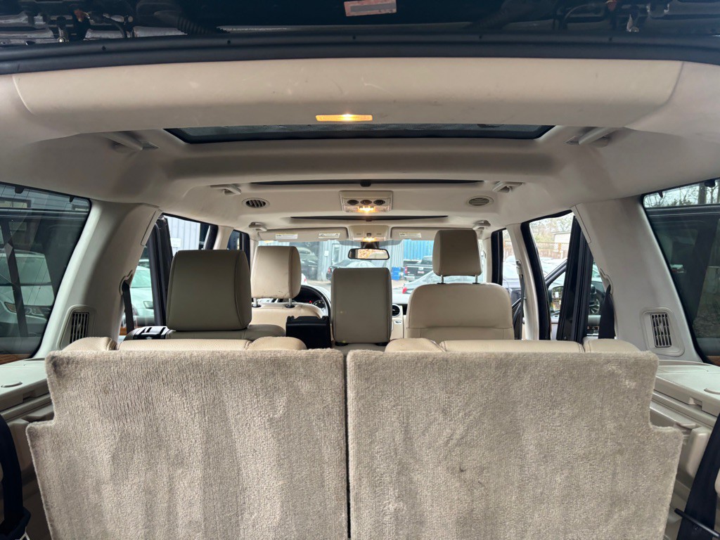 2011 Land Rover LR4 Image 51