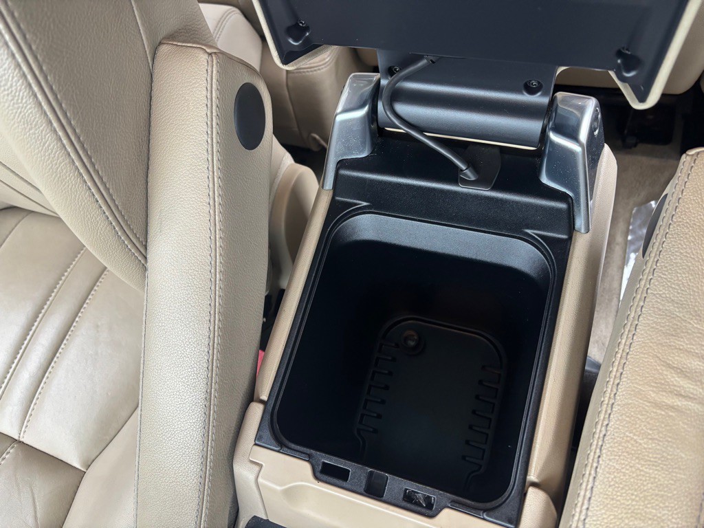 2011 Land Rover LR4 Image 59