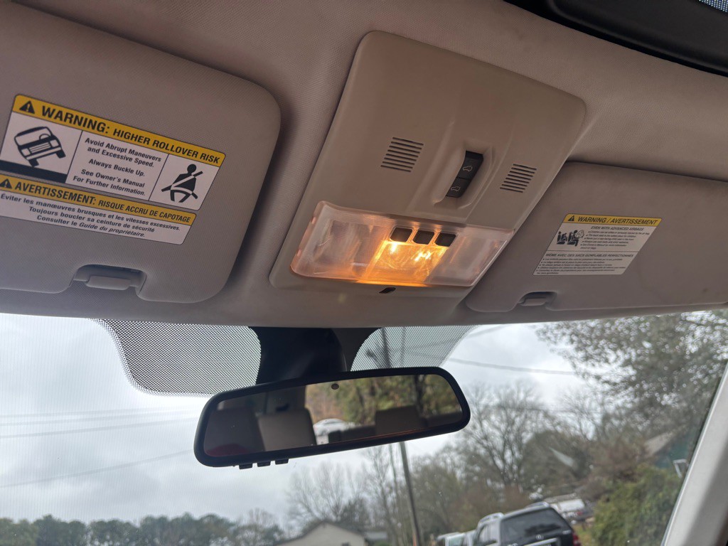 2011 Land Rover LR4 Image 63