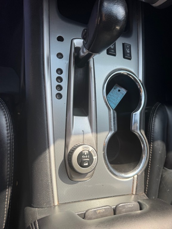 2017 Nissan Pathfinder Image 25