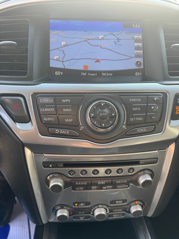 2017 Nissan Pathfinder Image 48