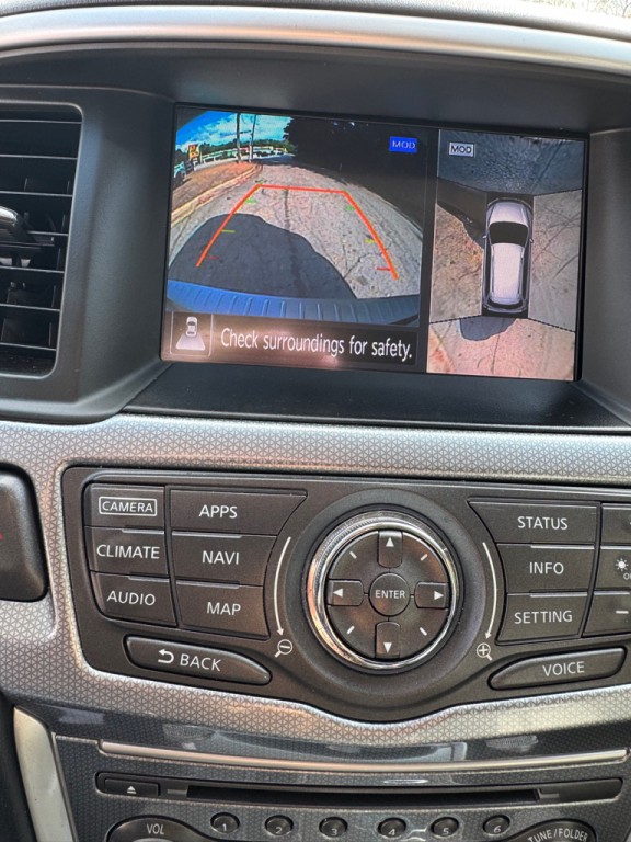 2017 Nissan Pathfinder Image 51