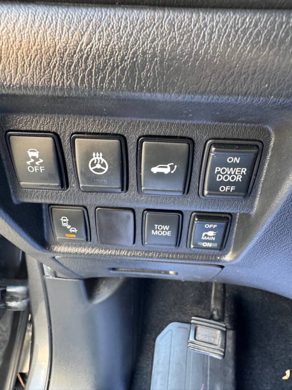 2017 Nissan Pathfinder Image 61