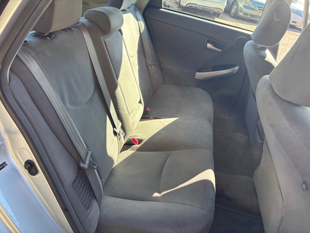 2010 Toyota Prius Image 31