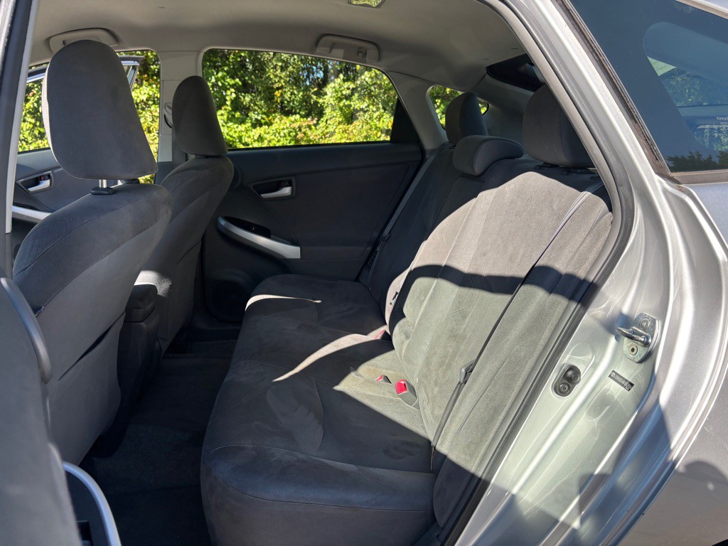 2010 Toyota Prius Image 36