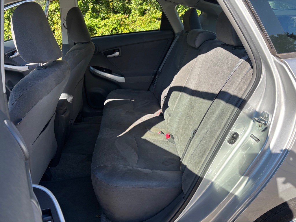 2010 Toyota Prius Image 37