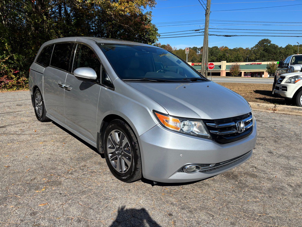 2015 Honda Odyssey Image 6