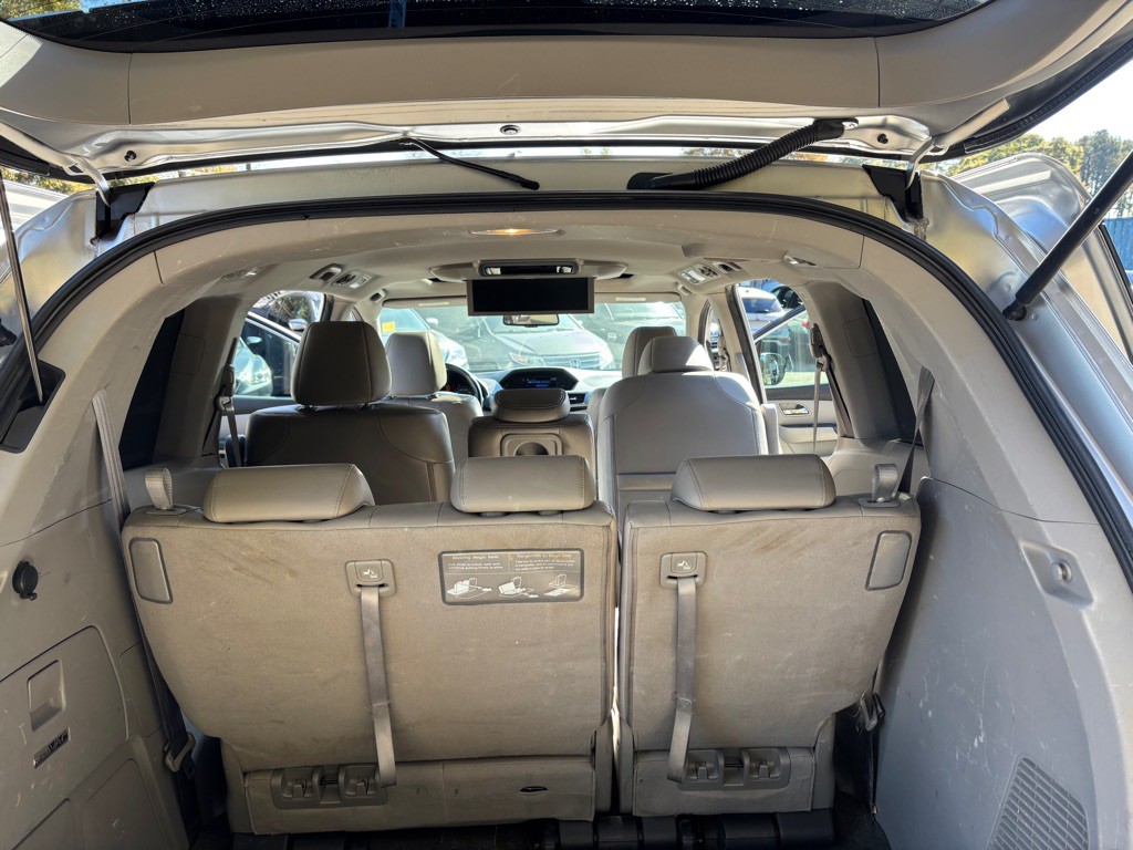 2015 Honda Odyssey Image 43