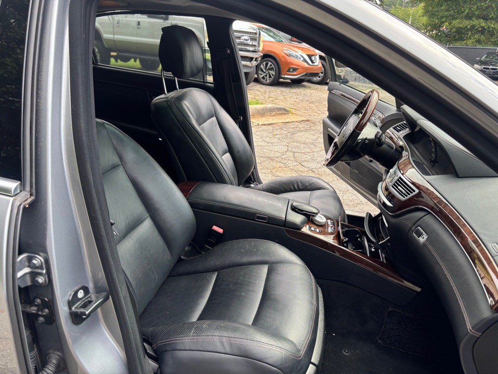 2012 Mercedes-Benz S-Class Image 17