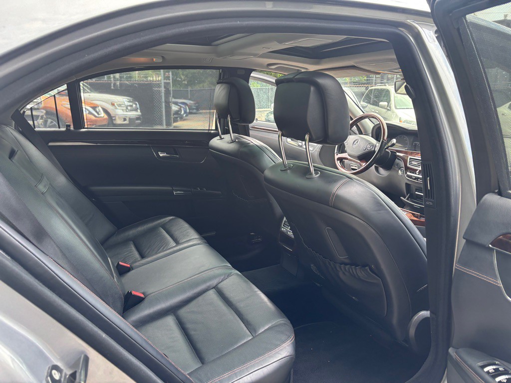 2012 Mercedes-Benz S-Class Image 20