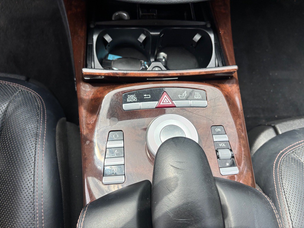 2012 Mercedes-Benz S-Class Image 39