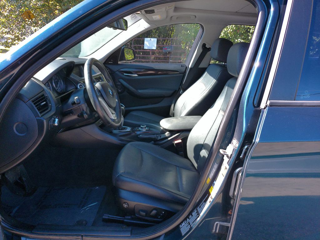 2013 BMW X1 Image 16