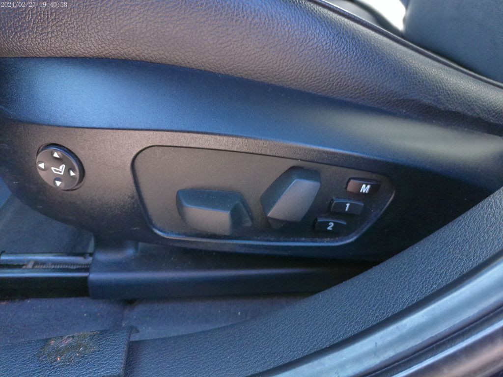 2013 BMW X1 Image 18