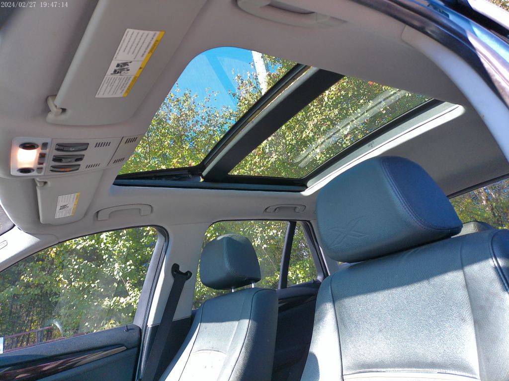 2013 BMW X1 Image 36