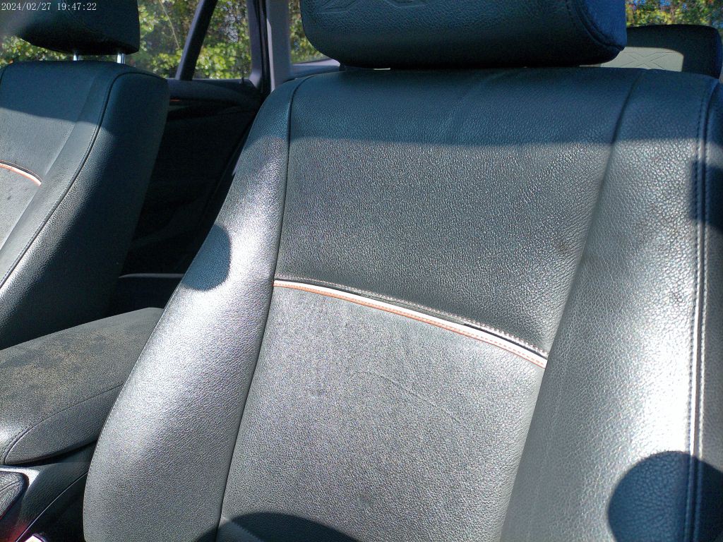 2013 BMW X1 Image 37