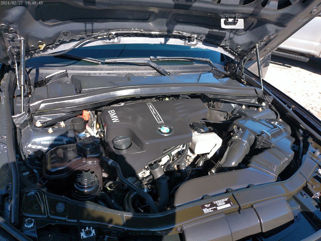 2013 BMW X1 Image 42