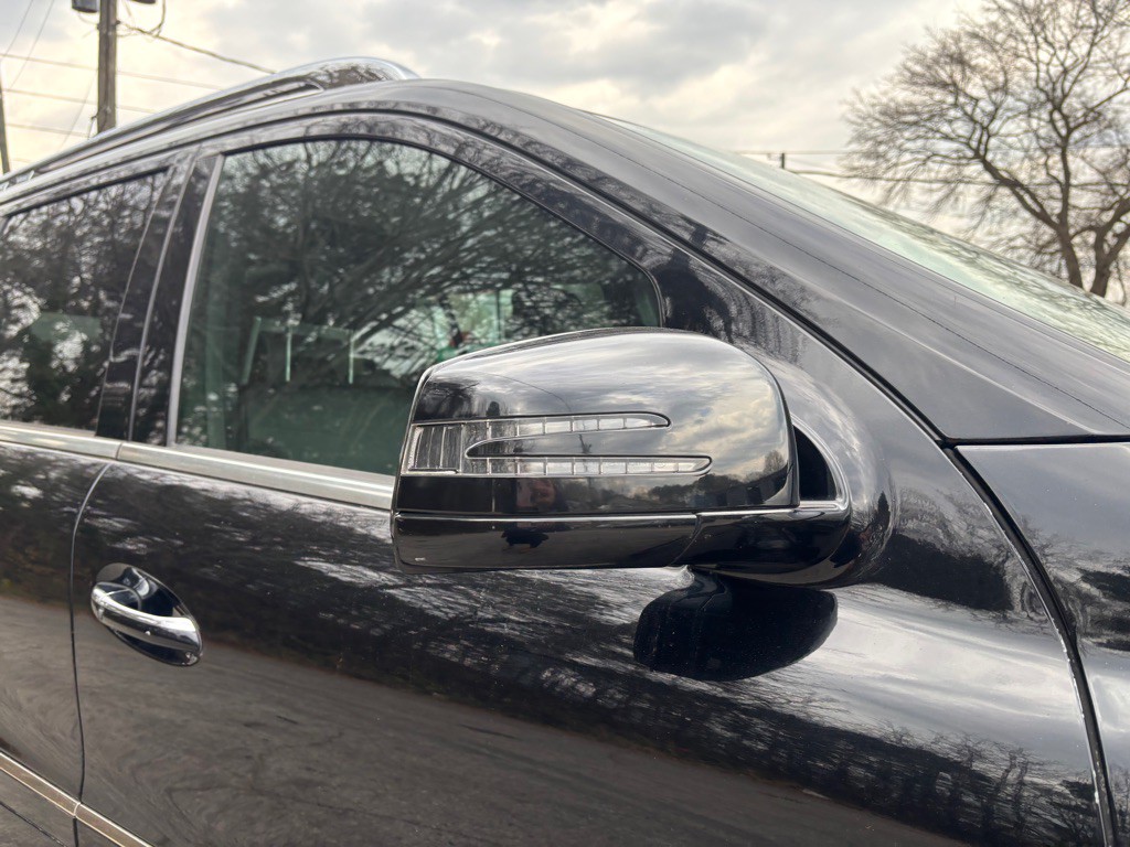 2011 Mercedes-Benz GL-Class Image 11