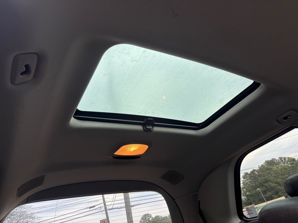 2011 Mercedes-Benz GL-Class Image 43