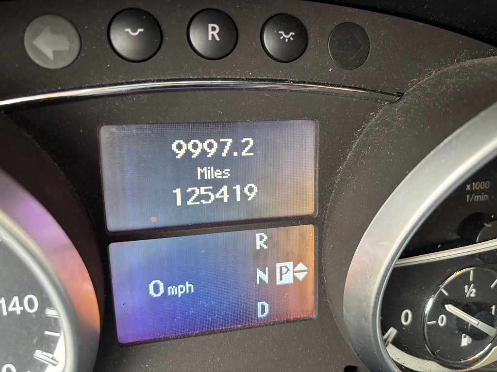 2011 Mercedes-Benz GL-Class Image 61