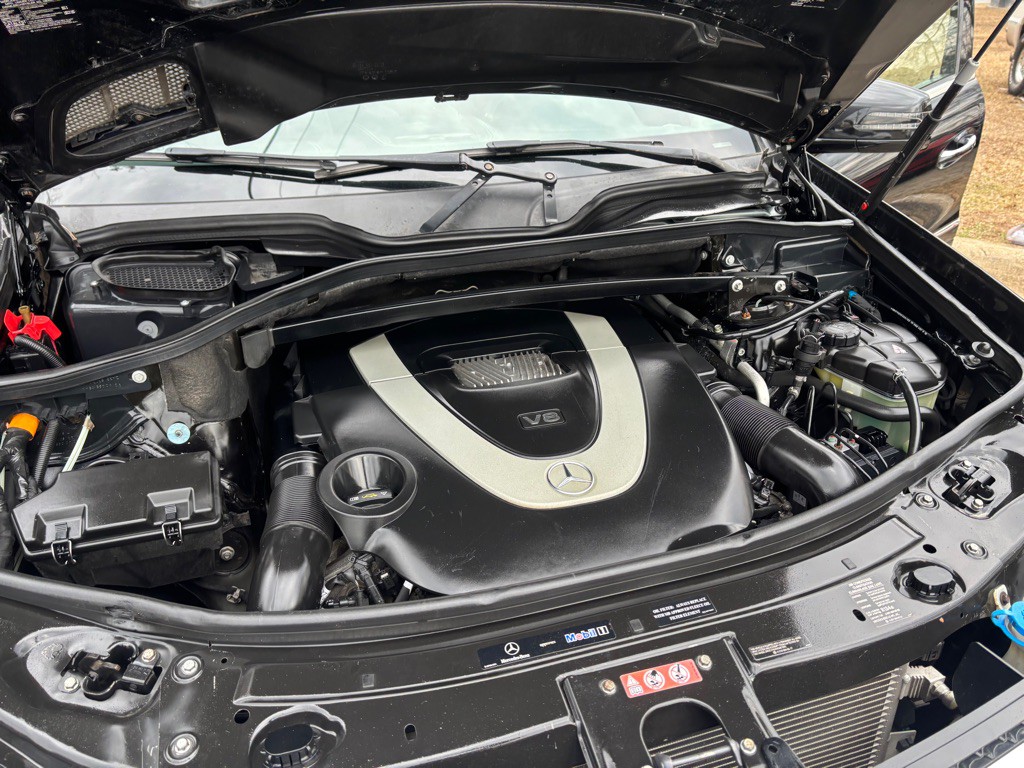 2011 Mercedes-Benz GL-Class Image 68