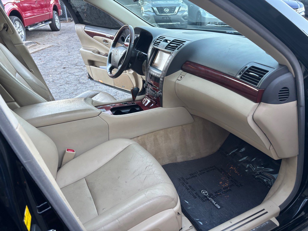 2008 Lexus LS Image 21