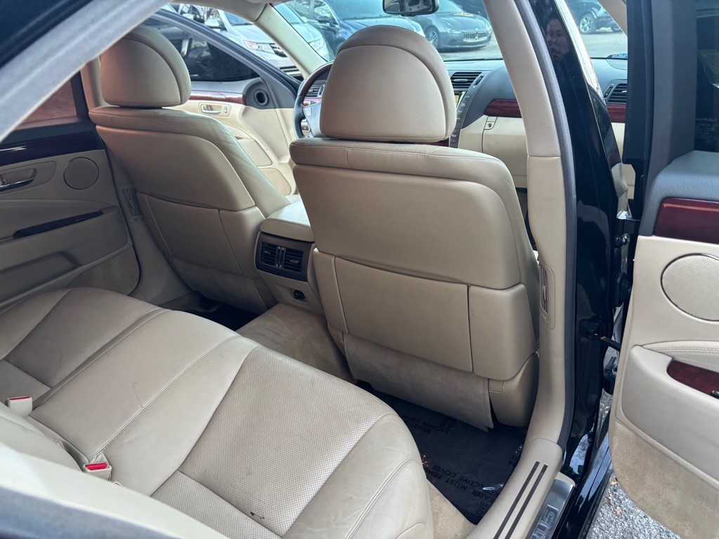 2008 Lexus LS Image 28